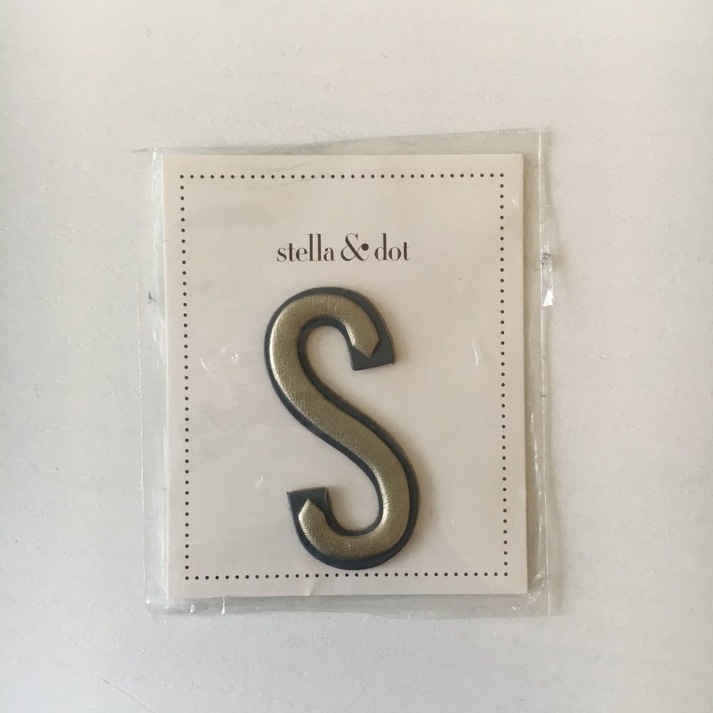 Stella & Dot Monogram Sticker Appliqué - S